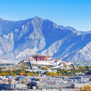 西藏地区有什么值得推荐去游玩的旅游景区吗？